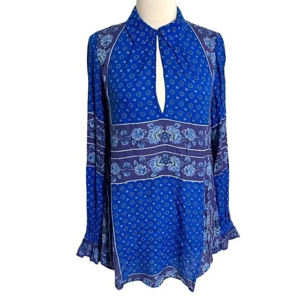 Free People‎ Blue Floral Print Keyhole Neck Long Sleeve Tunic Top XS Boho Hippie